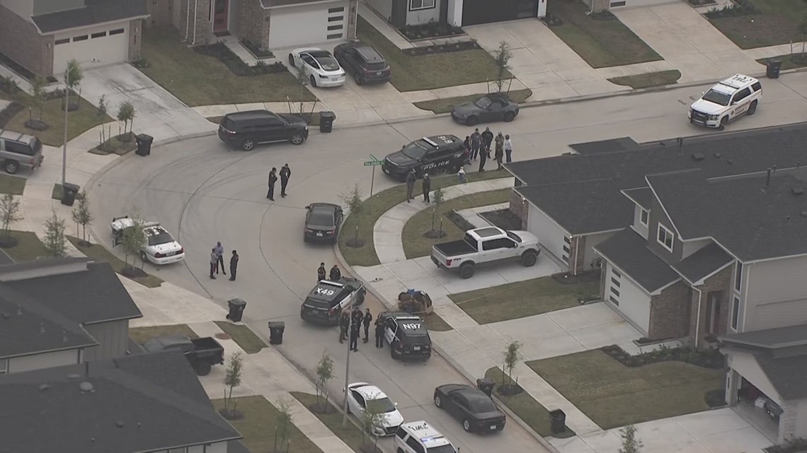 HPD: Suspects On The Loose After Shooting During Southeast Houston Home ...