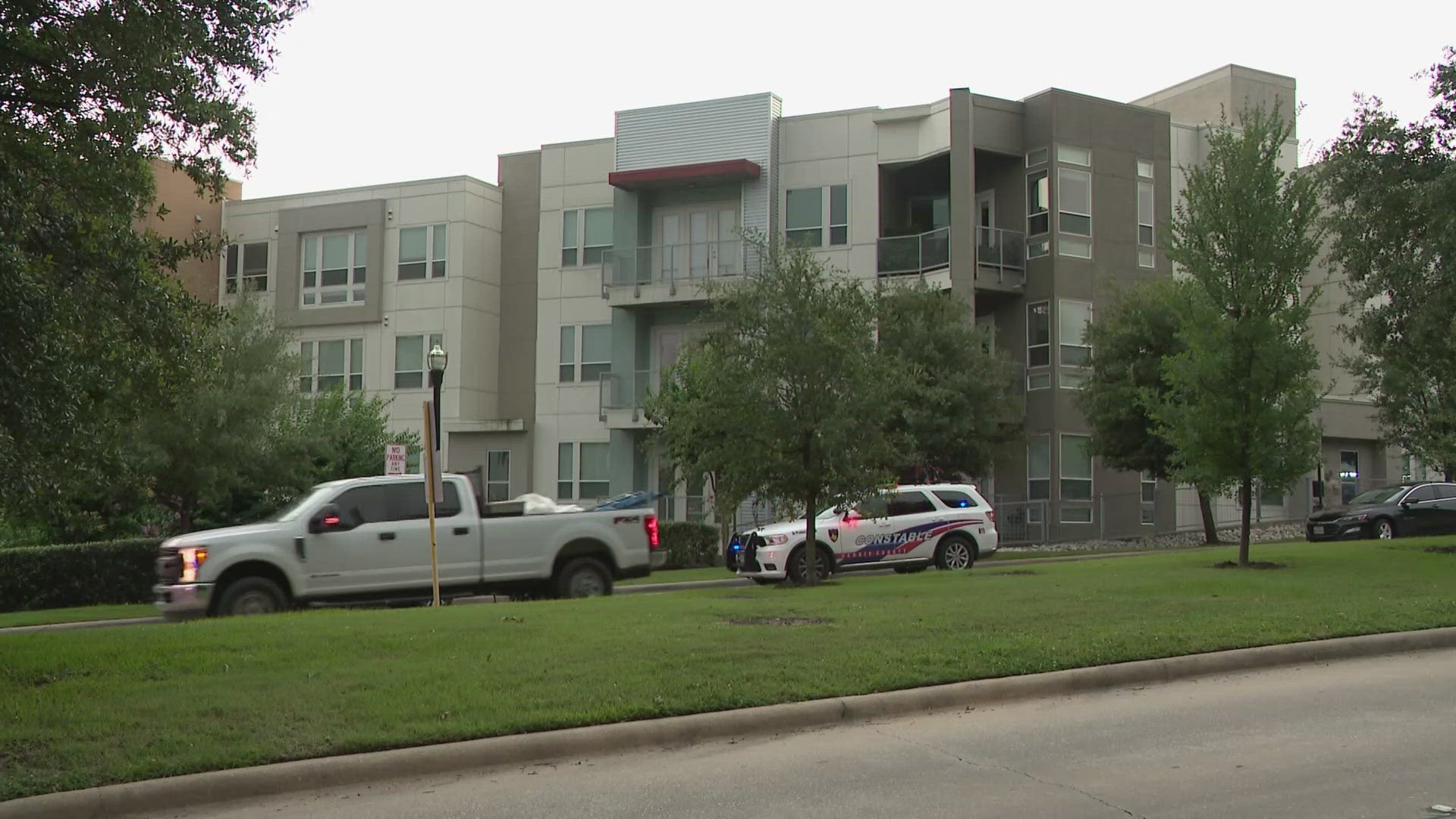 According to officials, a mother and her 10-year-old daughter were shot by a man who then turned the gun on himself at an apartment complex in the Spring area.