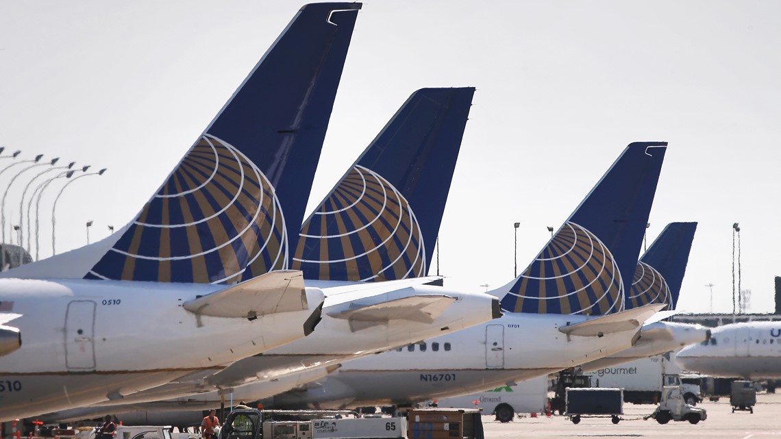 severe-weather-causes-flight-delays-diversions-at-bush-airport-khou