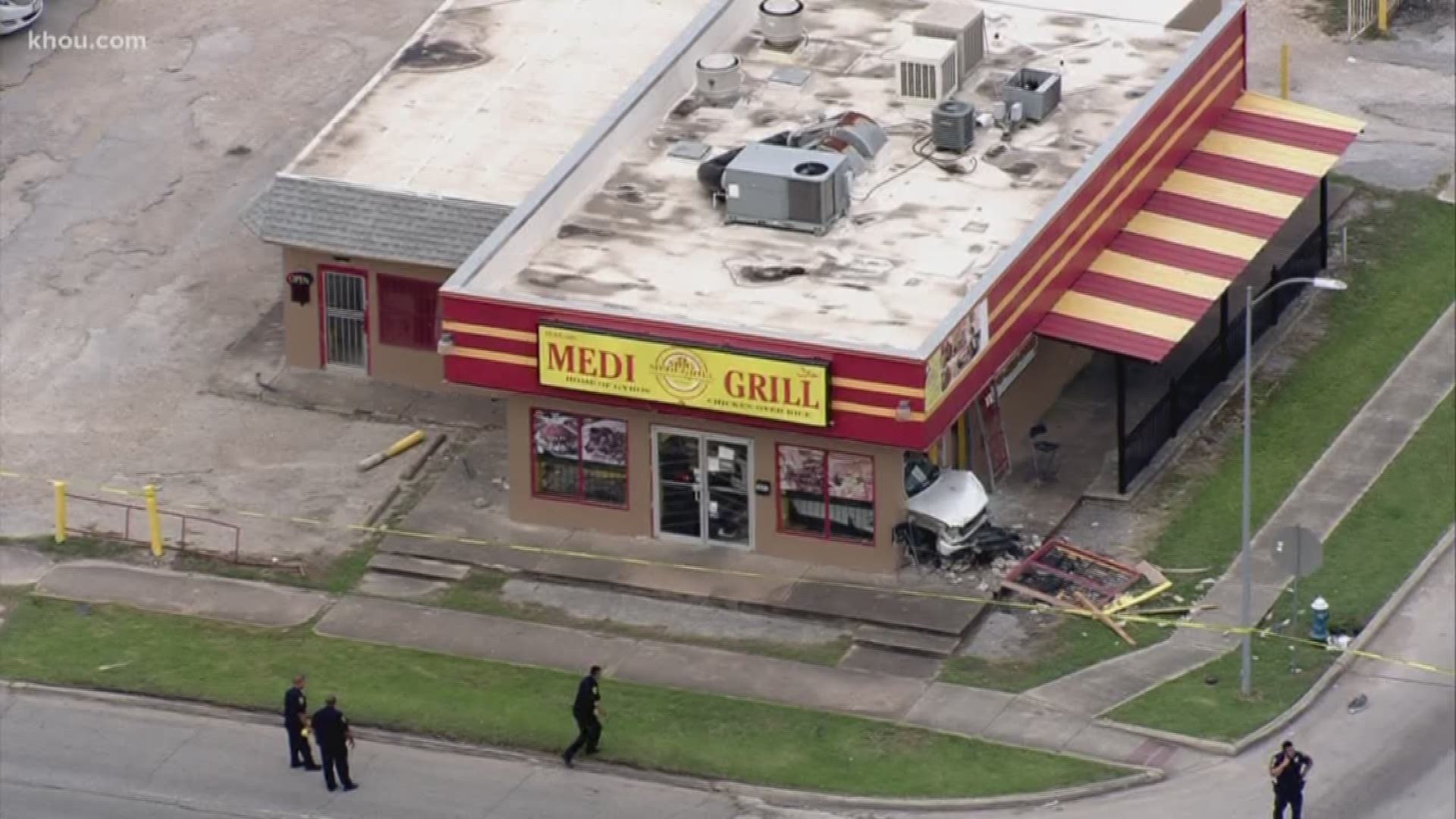 Police are investigating a deadly crash in southeast Houston at a restaurant.