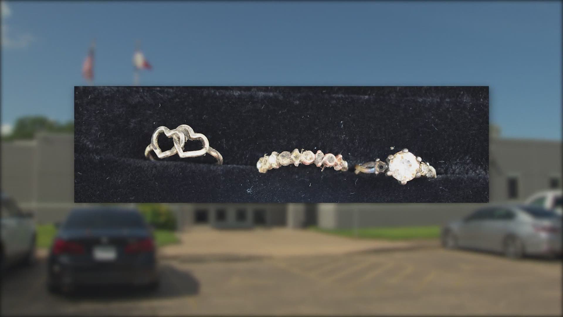 Deputies released photographs of jewelry found on a girl’s remains along with a description of what she was wearing in hopes someone can identify her.