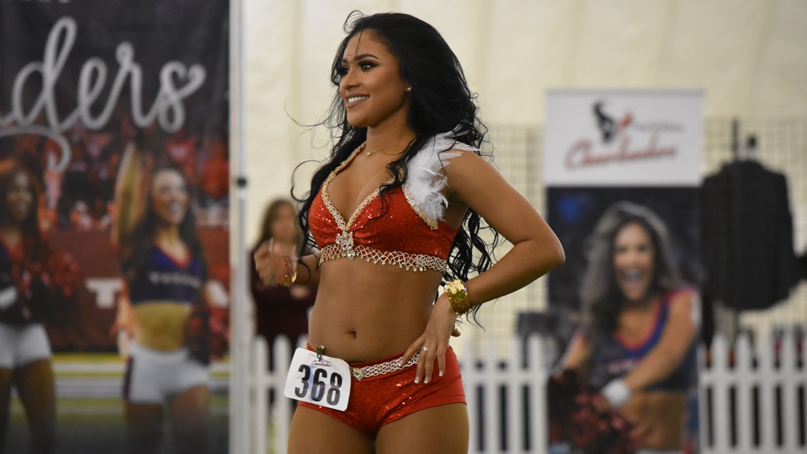 SLIDESHOW: 2018 Houston Texans Cheerleader Tryouts