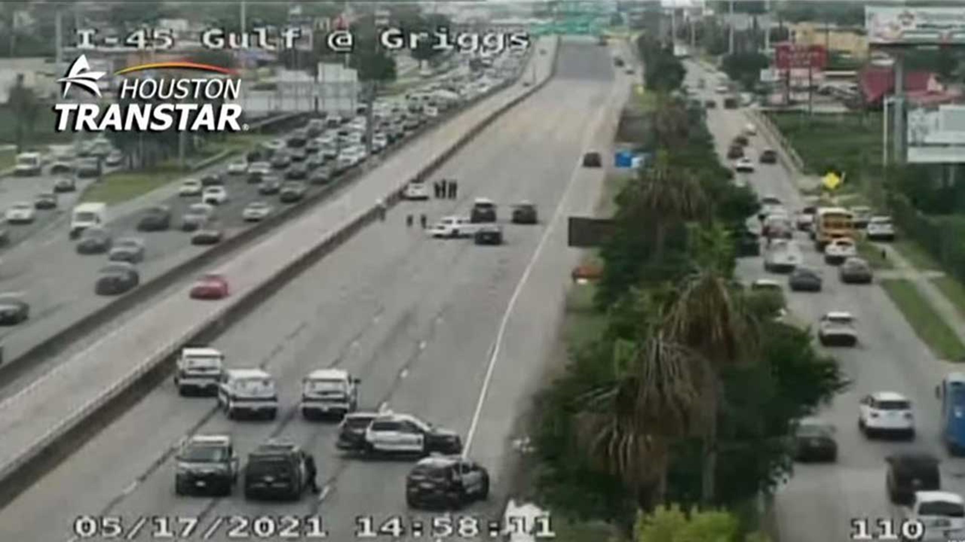 Driver dies after being shot on Gulf Freeway near Griggs | khou.com