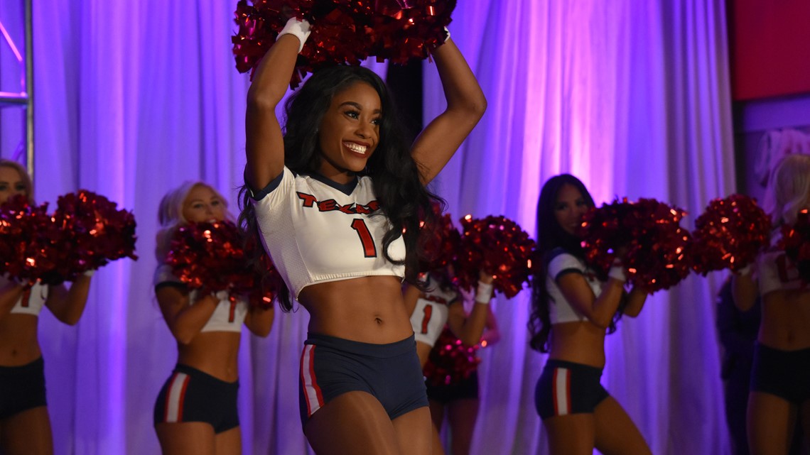 Five former Houston Texans cheerleaders sue team over low pay, harassment