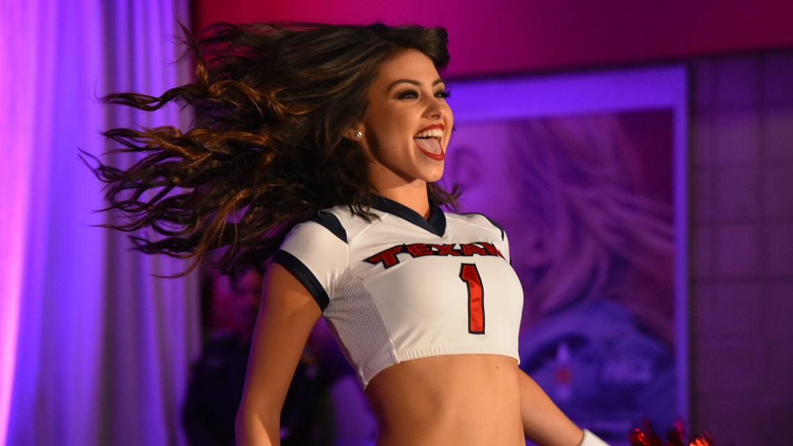 Texans Cheerleader coach resigns after lawsuits allege bullying,  body-shaming