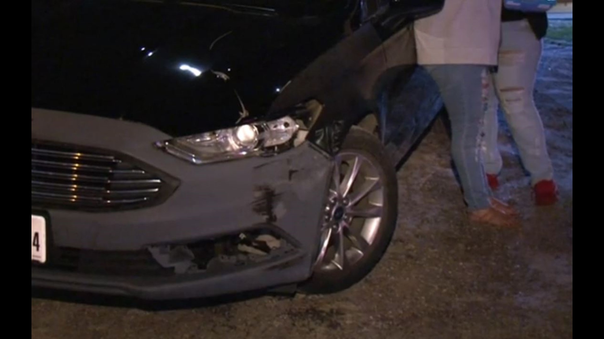 3 arrested after chase ends in crash with innocent drivers | khou.com