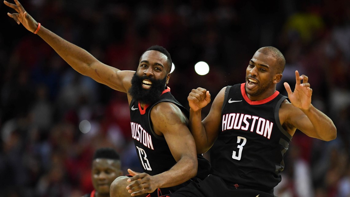Los Angeles, California, USA. 3rd Apr, 2019. Houston Rockets' Eric Gordon  (10) and Chris Paul (3) watch on the bench during an NBA basketball game  between Los Angeles Clippers and Houston Rockets