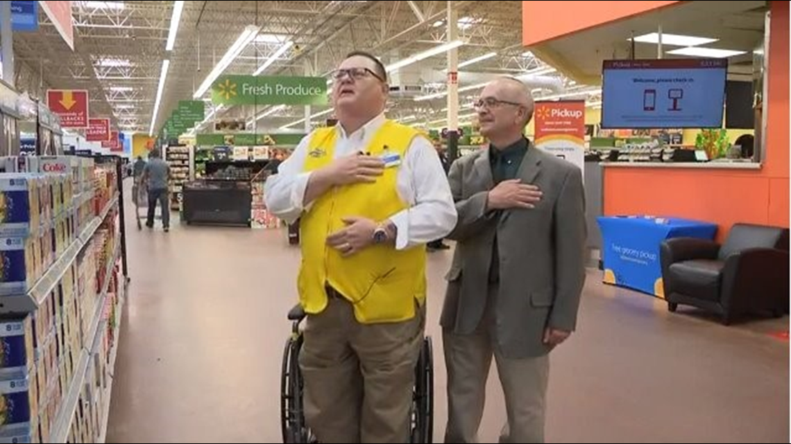Walmart greeter serenades veterans, customers sing HIS praises
