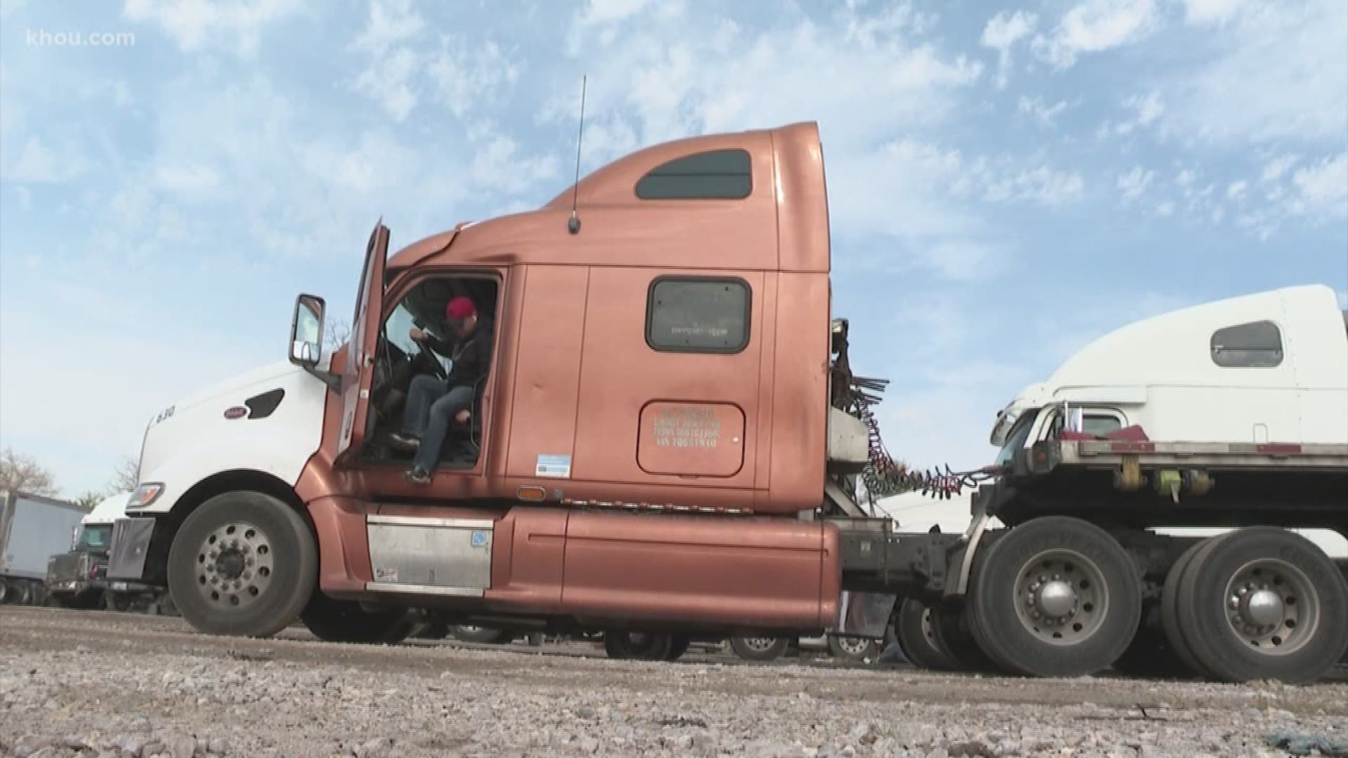After Celadon abruptly closed, local truckers are helping other truckers affected by the closure get back on their feet.