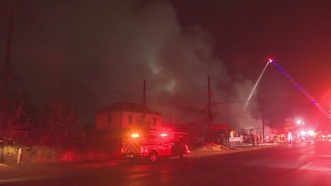 Firefighters battling 2-alarm warehouse fire in north Houston | khou.com