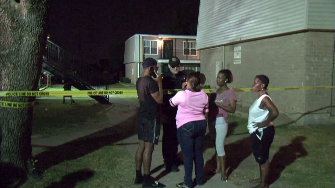 Photos Child shot in Sunnyside apartment