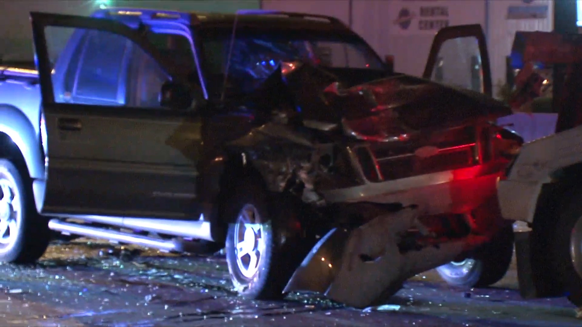 Photos Suspected Drunk Driver Slams Into Back Of Police Suv On East