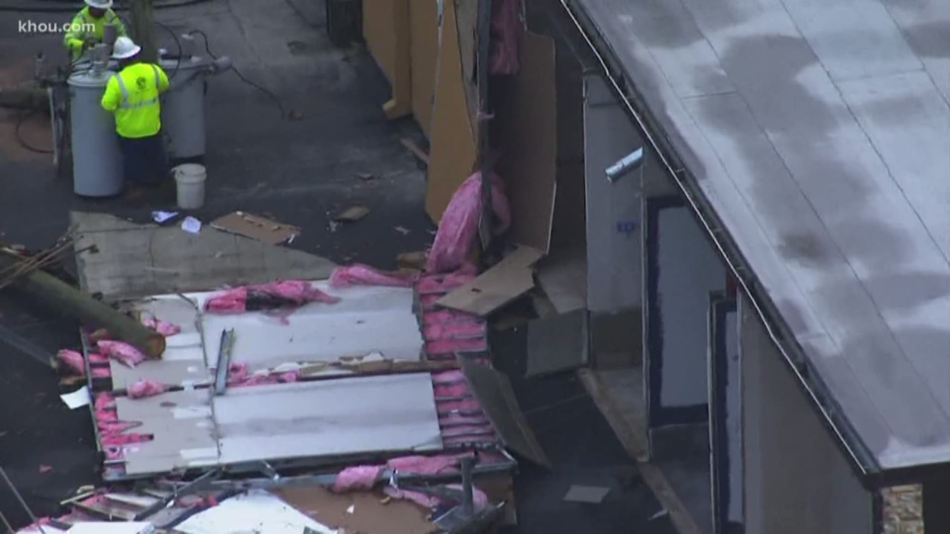 Cleanup efforts underway after tornado hits Pasadena | khou.com
