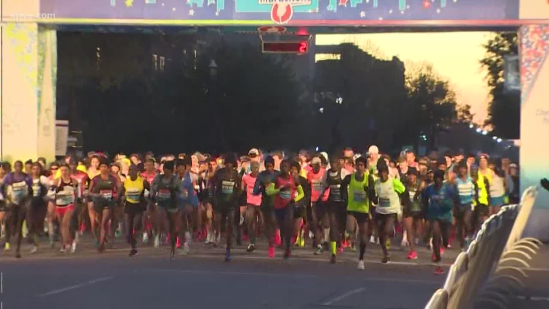 Thousands braved the frigid cold to take part in the Chevron Houston Marathon Sunday morning. It was 32 degrees, but the wind chill made it feel like 24.