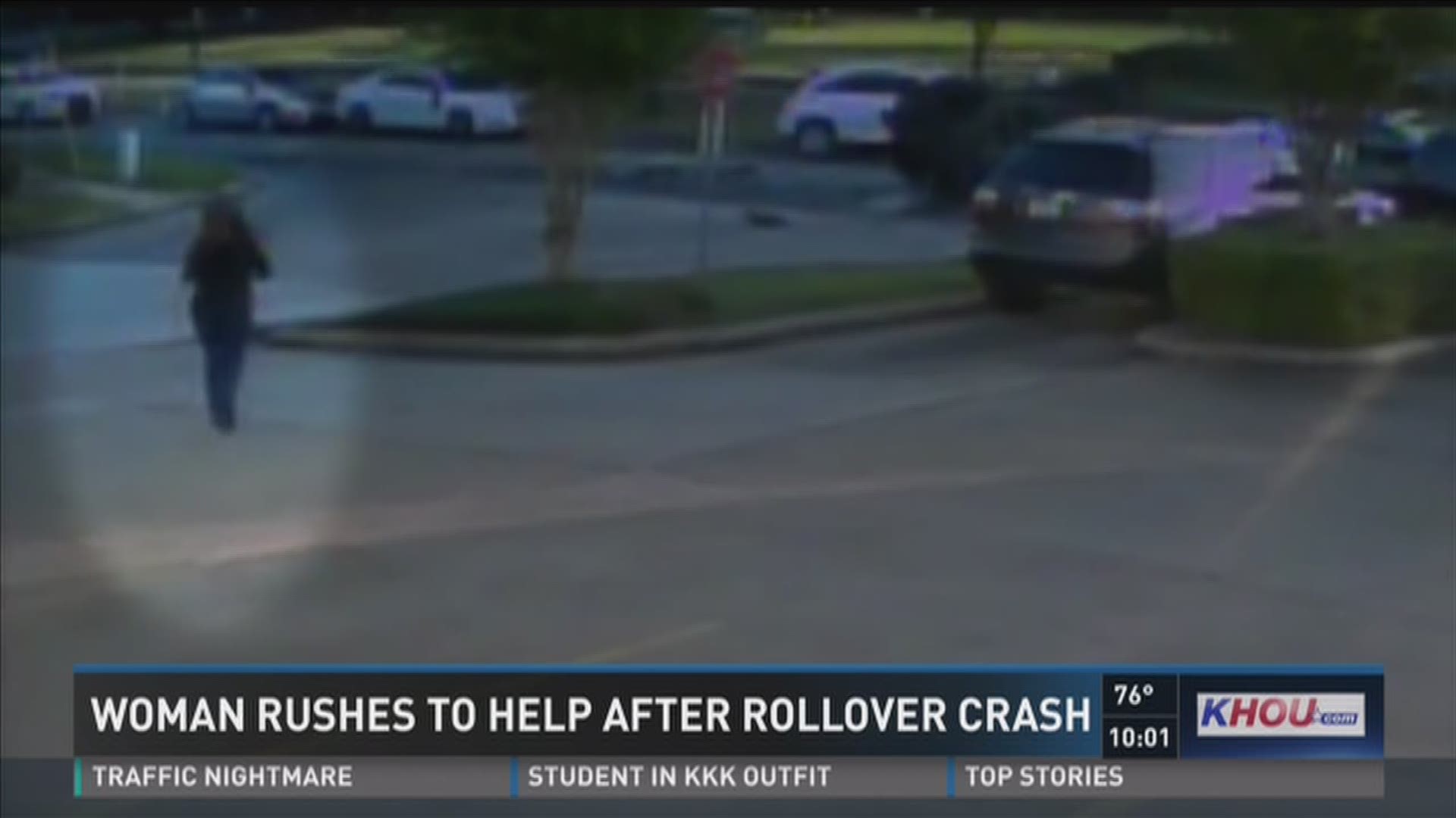 Good Samaritan runs to help driver moments after rollover crash | khou.com