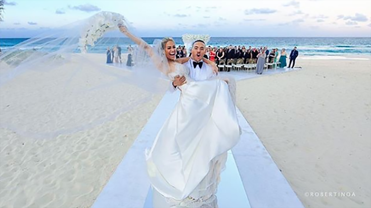 Carlos Correa, Daniella Rodriguez tie knot on Punta Cana beach