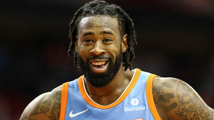 DeAndre Jordan is (finally) destined for the Mavs, and Twitter didn't disappoint