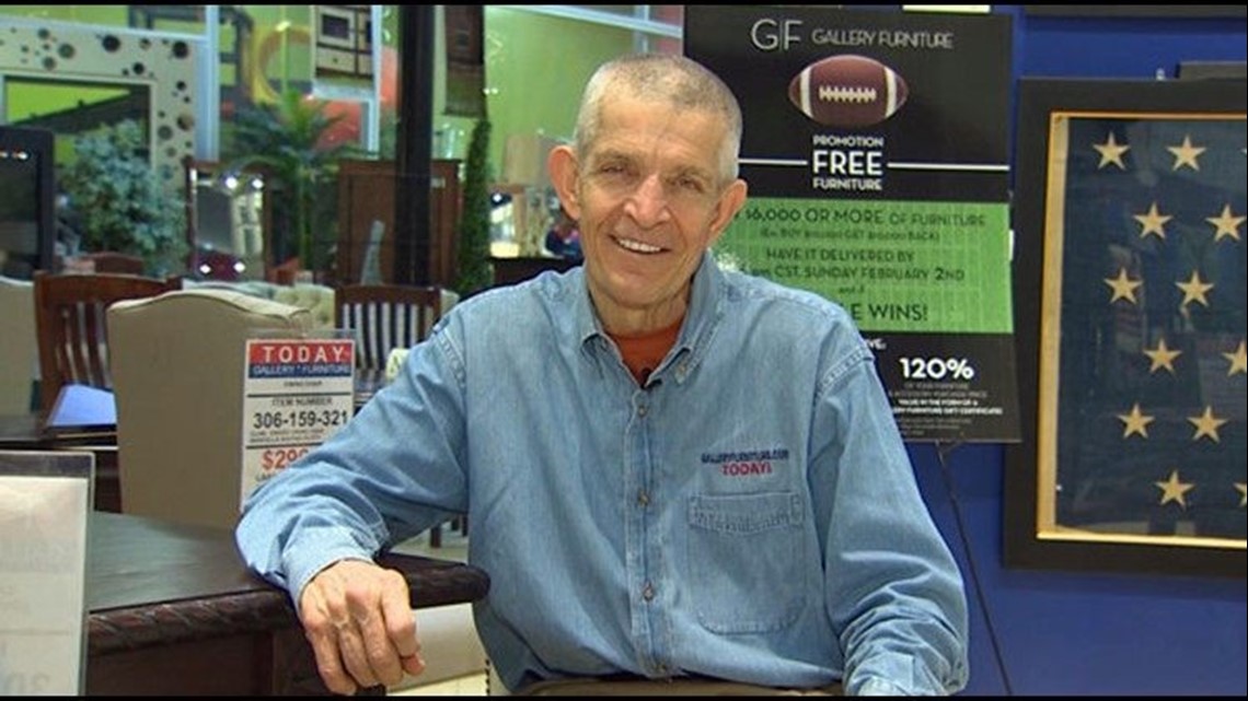 Mattress Mack' loads some of his World Series winnings onto