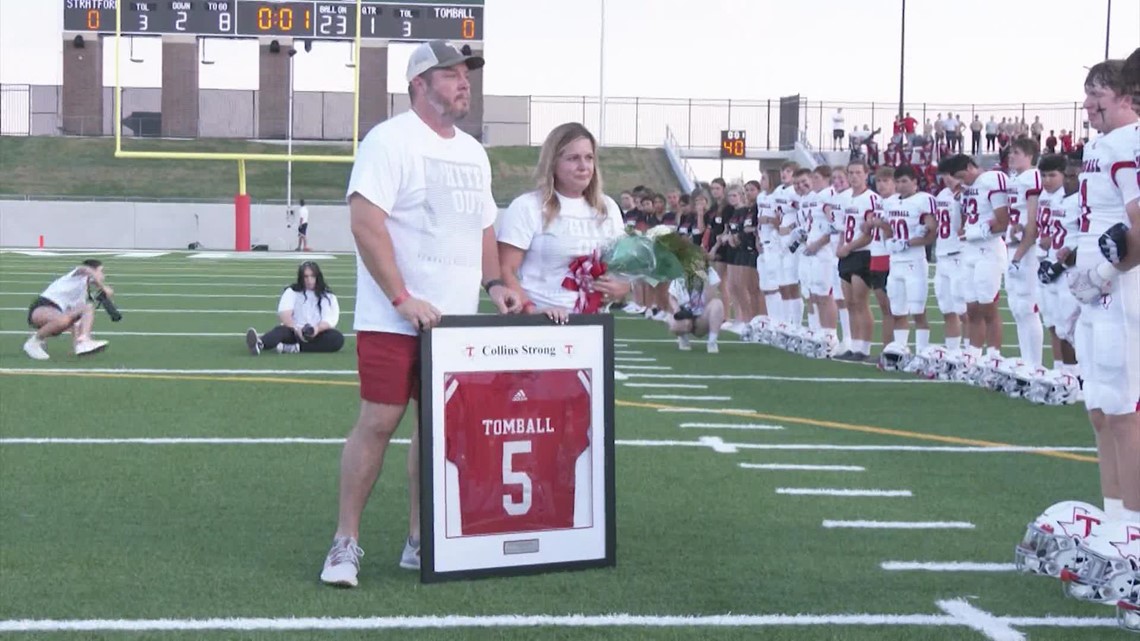 Collins Family Honored By Tomball High School Football Team Khou collins-family-honored-by-tomball-high-school-football-team-khou