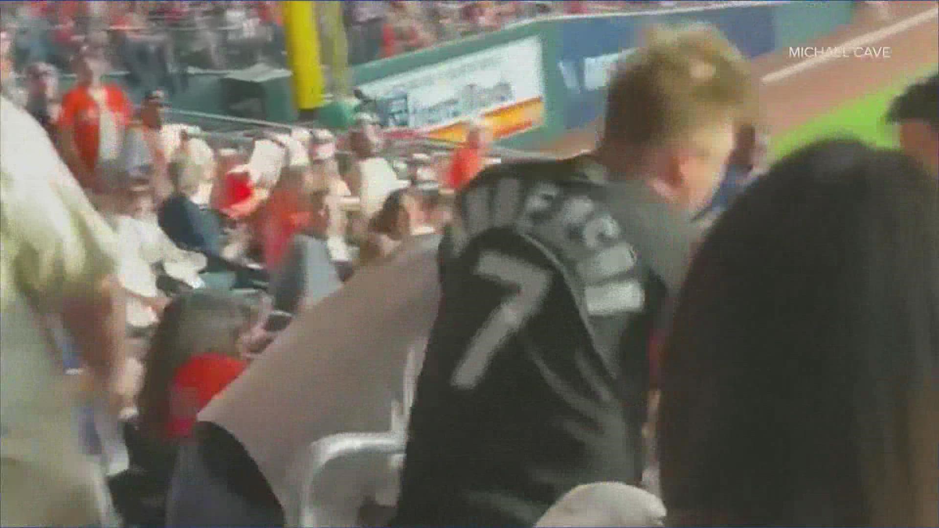 Astros Fans Beat Up White Sox Fan in the Stands