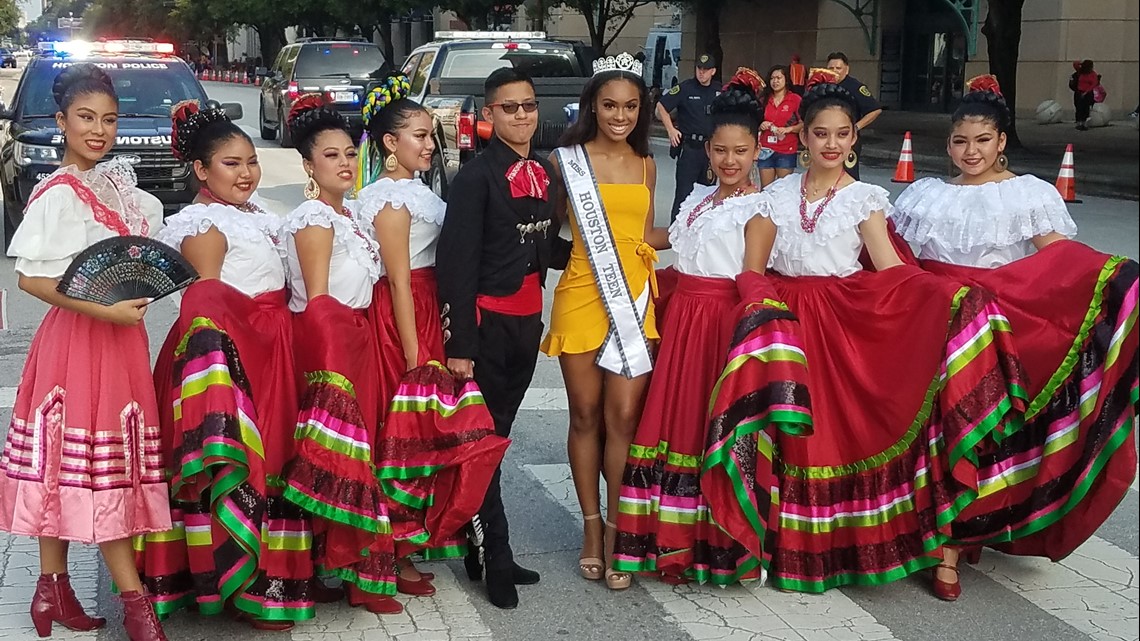 Parade Internasional Fiesta Patrias 2022 dibatalkan