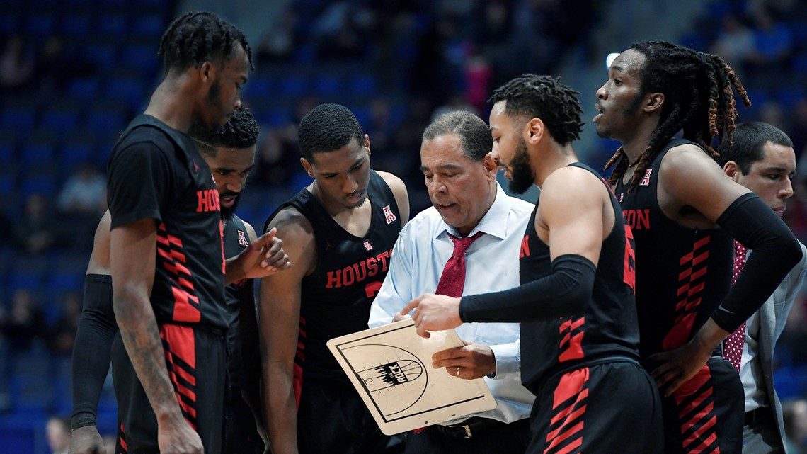 UH's Rebound Masterpiece — Kelvin Sampson's Quietly Built the