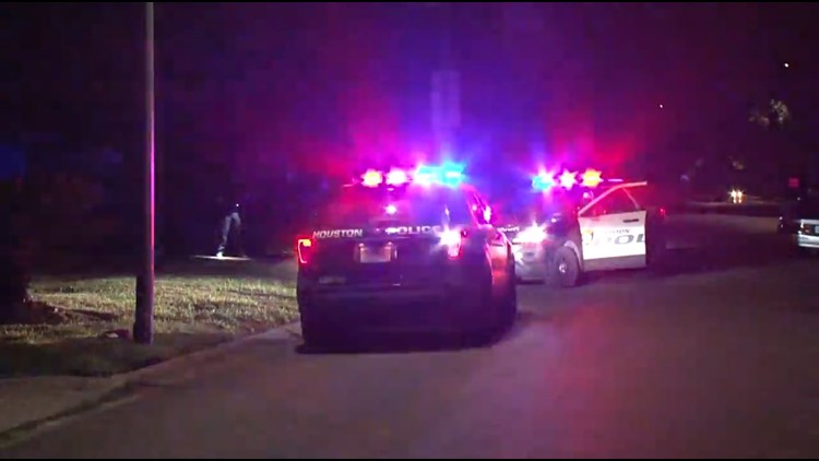 HPD: Suspect arrested after shooting man over $20 in SE Houston | khou.com