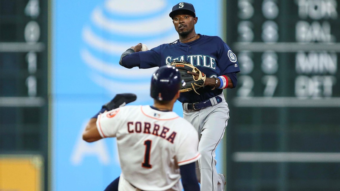 Carlos Correa honors Uvalde survivor in return - Our Esquina