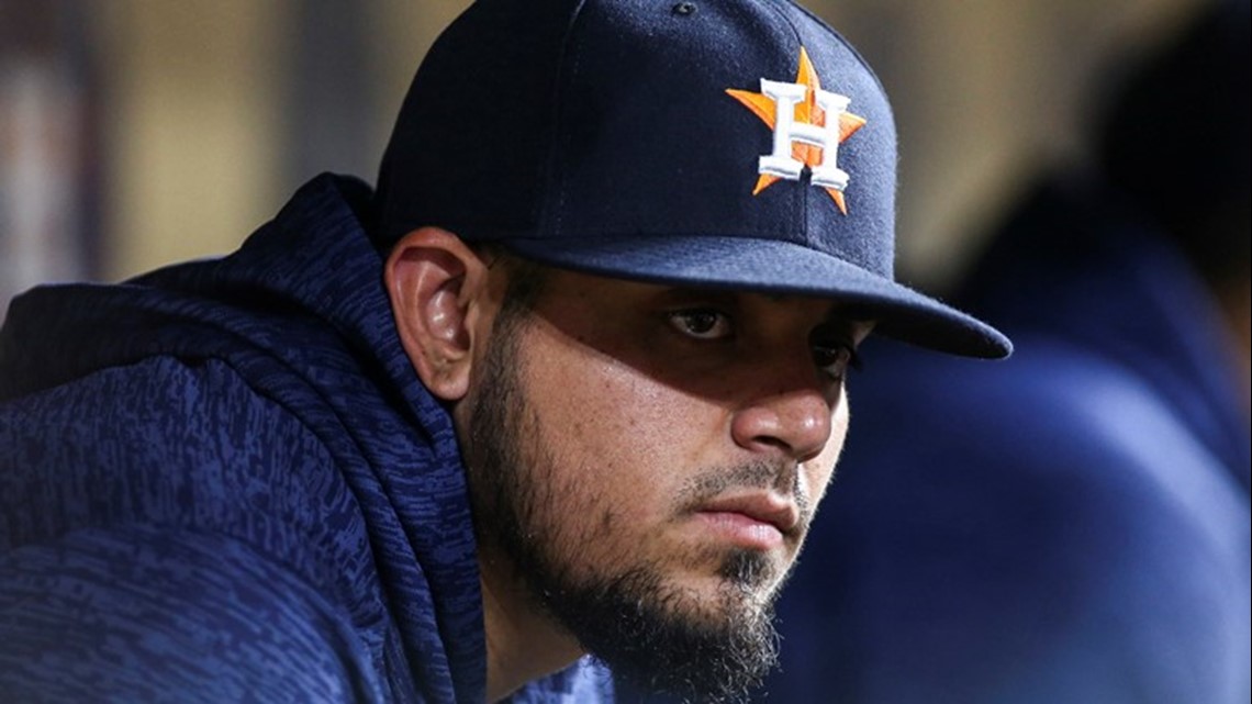 Osuna to close for Houston Astros