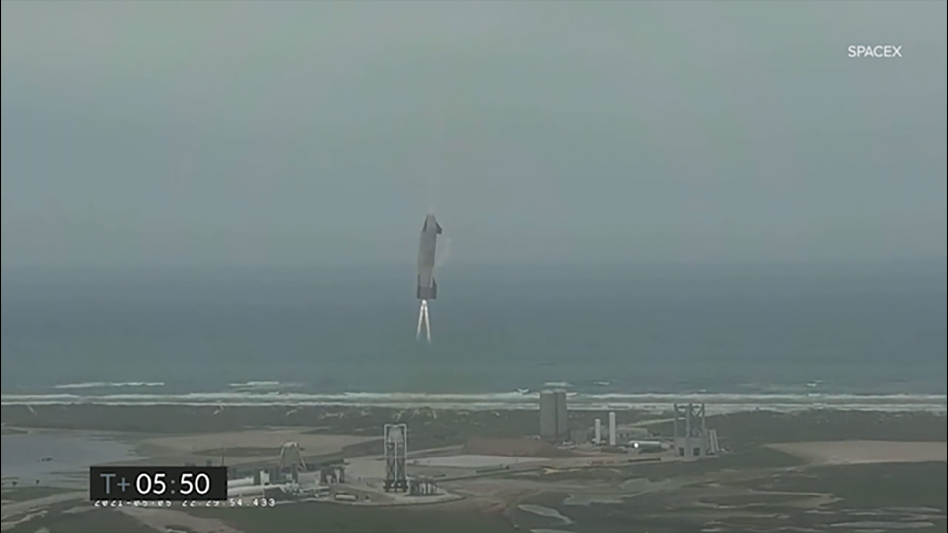 SpaceX's latest Starship prototype, SN15, finally stuck the landing! Wednesday marked the first time a SpaceX Starship flight test did not end in a fiery explosion.