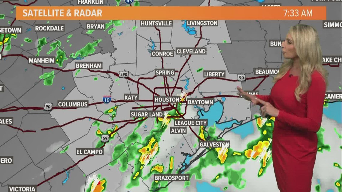 Houston weather & traffic: Strong storms moving through this morning