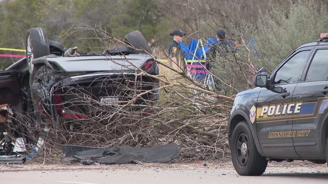 City employee killed in crash at end of police chase in Sugar Land ...