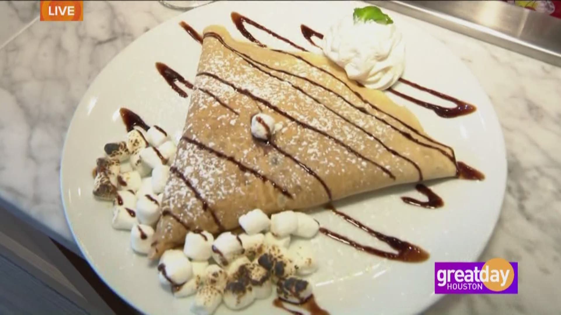 Two of Houston's favorite sweet spots come together for a good cause!  Sweet Paris and Cacao collaborate on a crepe to give back to the Houston Food Bank.