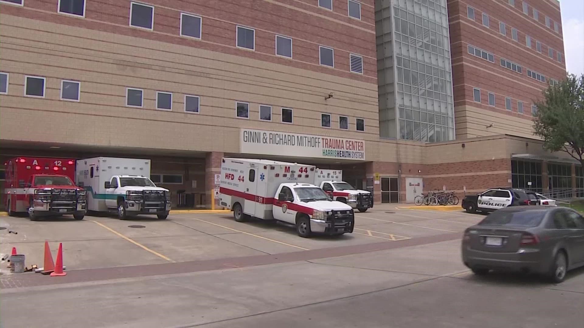 100 nurses and therapists arrive at Harris Health to help over overloaded  hospitals