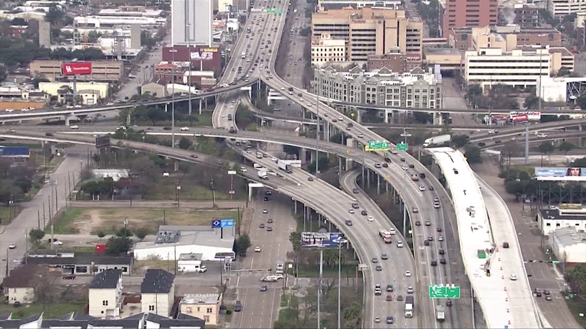 Massive remodel of Houston freeway system sends I-45 winding