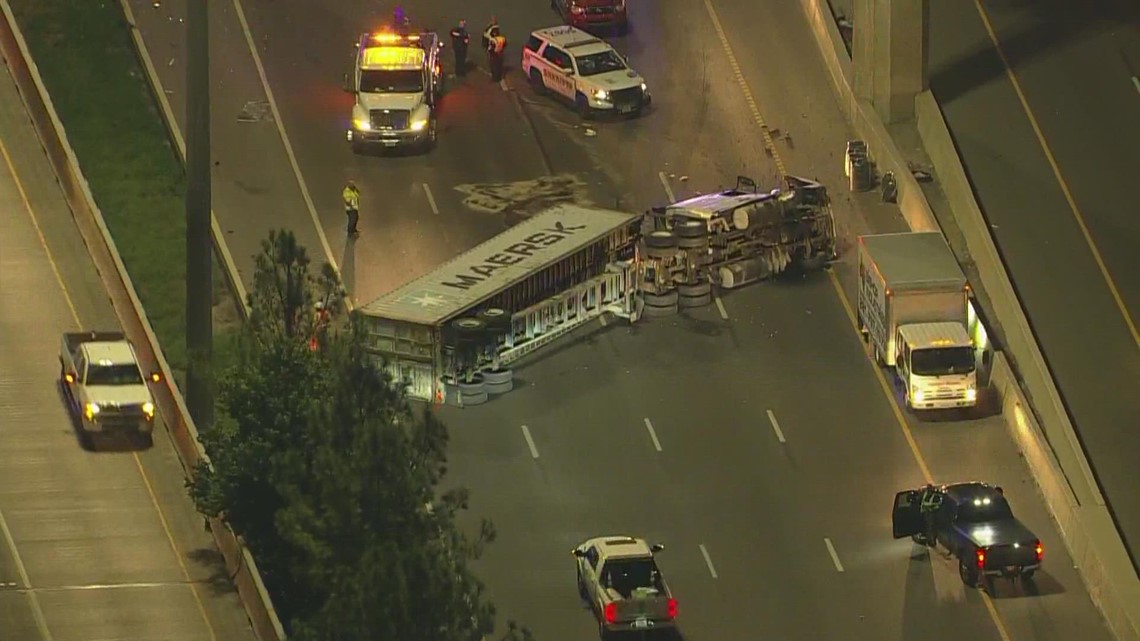 Overturned big rig has I-10 E westbound shut down at Beltway 8