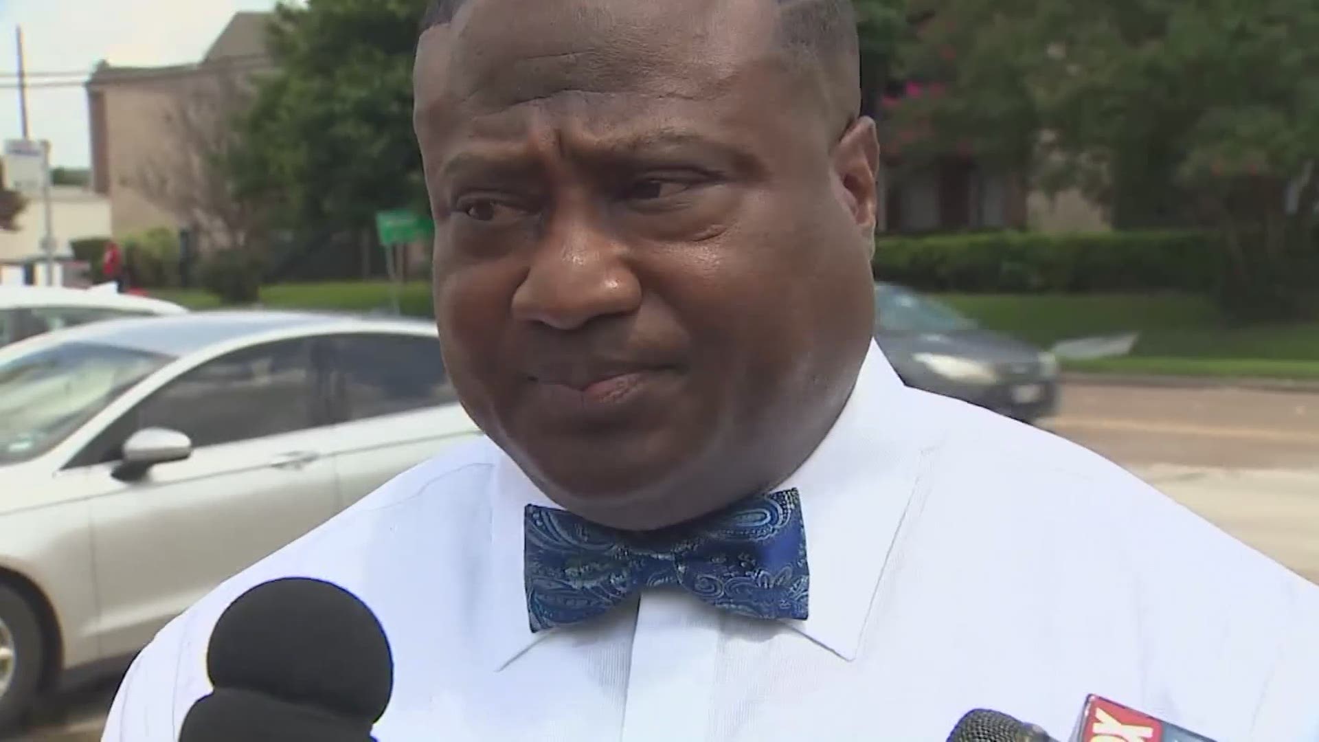 Quanell X says Derion Vence told him Maleah Davis' death was an accident and that he dumped her body in Arkansas.