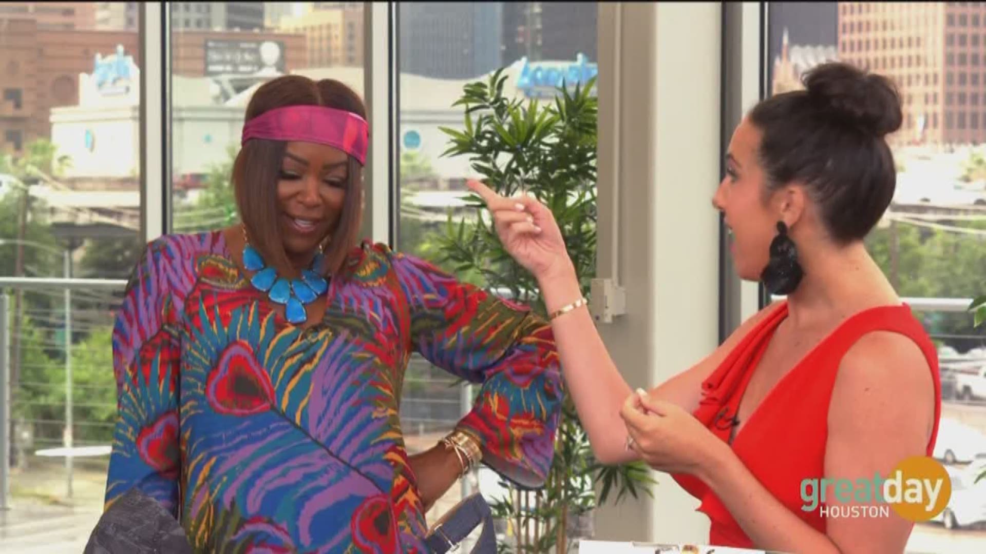 Lifestyle expert Justine Santaniello shares her secrets to looking best in the summer months.