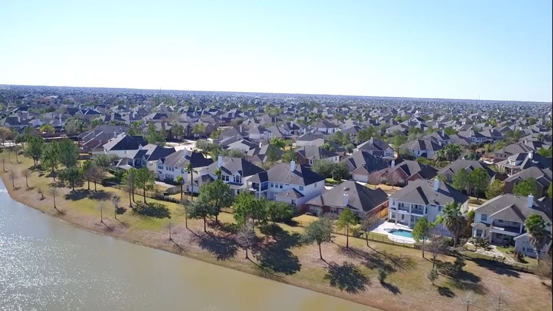 How law enforcement is working with Pearland community to keep crime