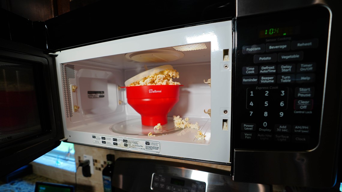 The Original Salbree Microwave Popcorn Popper Machine, Silicone