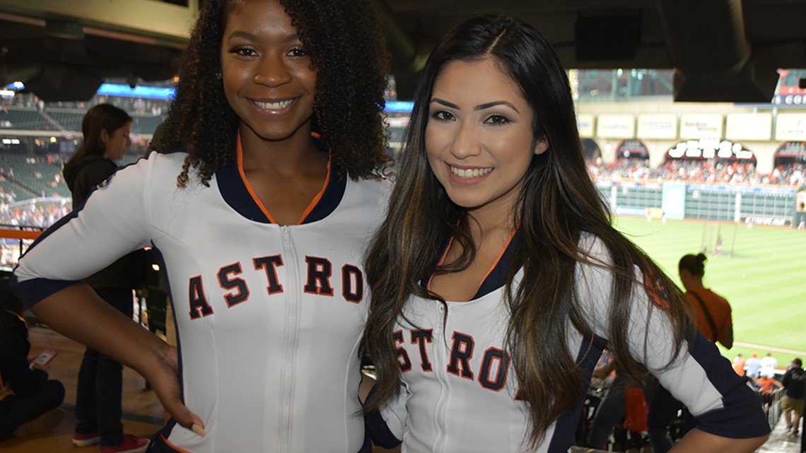 Houston Astros Shooting Stars cheerleaders perform in the 5th