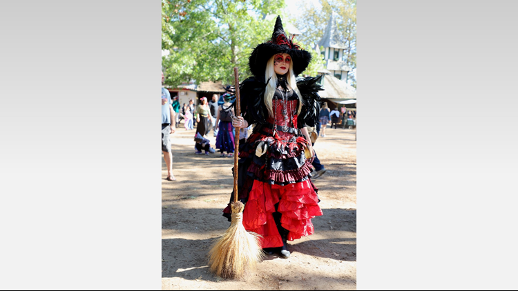 Texas Renaissance Festival Halloween Weekend! Showing off Russian