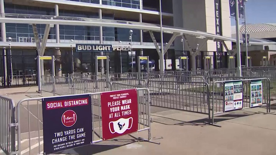 The Houston Texans Will Allow Limited Number of Fans at Remaining