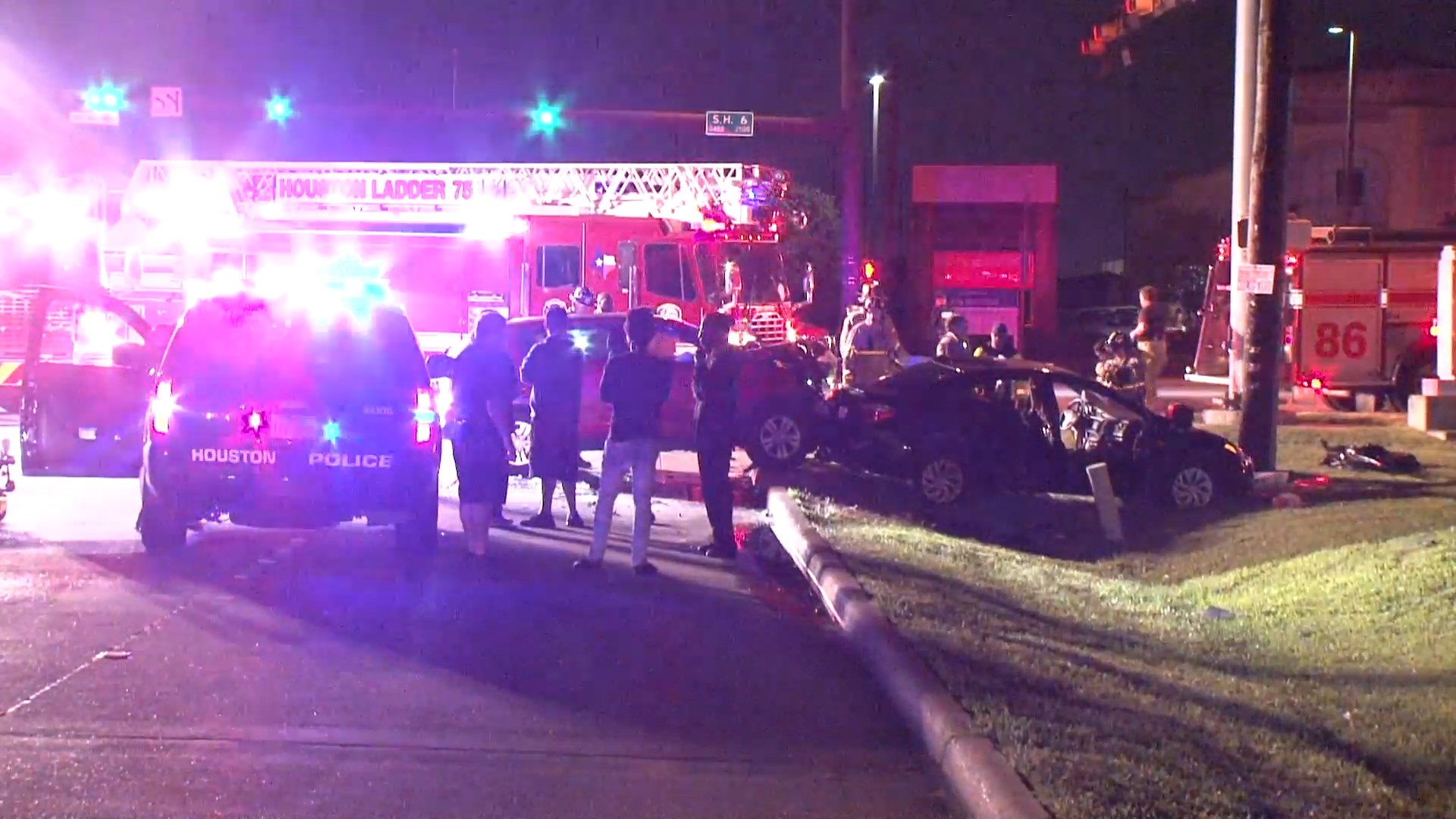 Photos: Driver dies in 2-vehicle crash on Highway 6 | khou.com