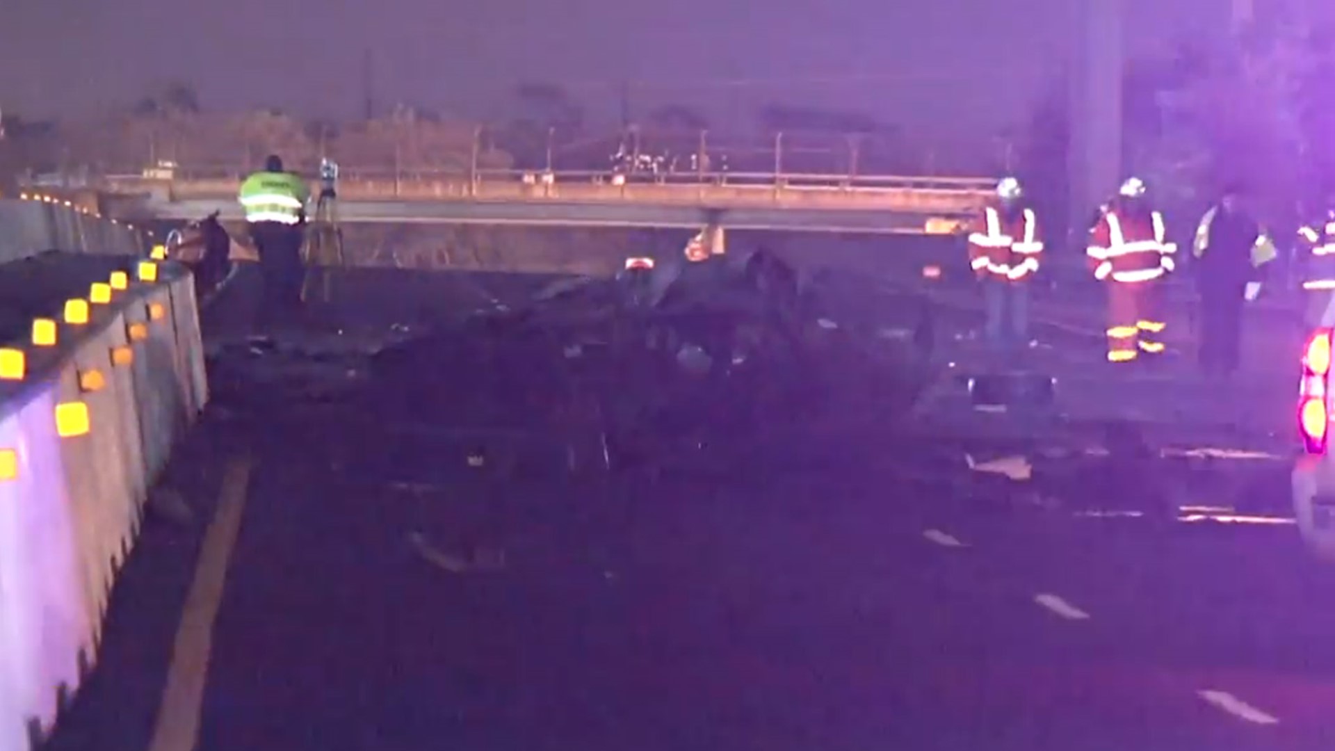Suspect killed in fiery wrong-way crash during chase on I-10 East ...