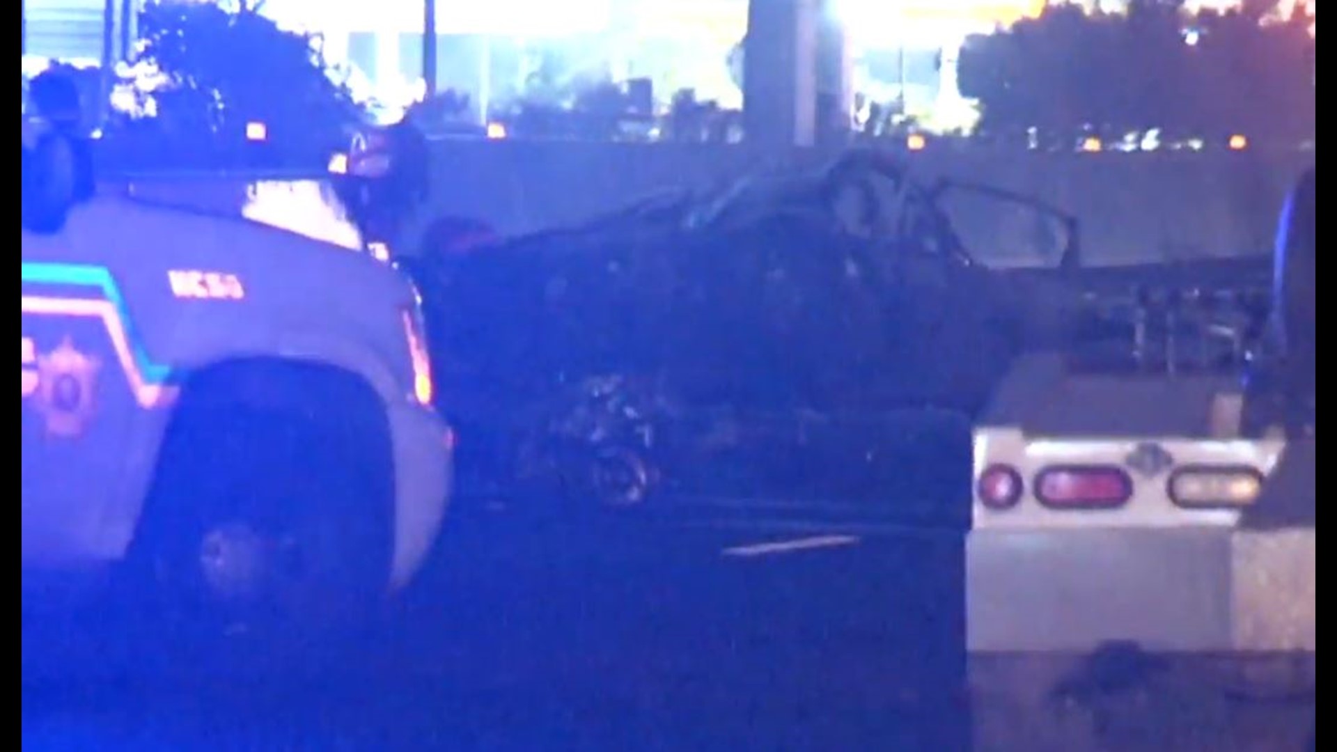 Suspect killed in fiery wrong-way crash during chase on I-10 East ...