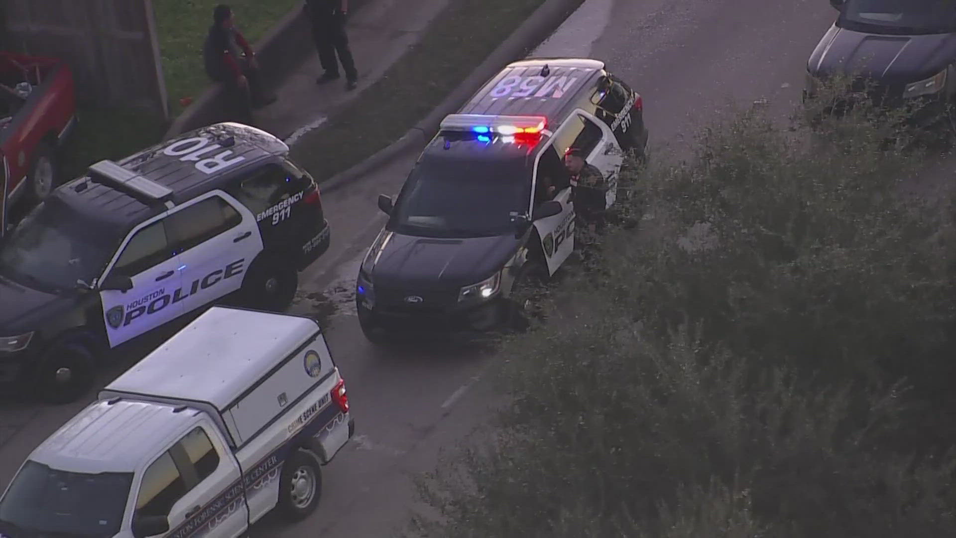 Tire shop shooting: Owner's son in custody, HPD says | khou.com