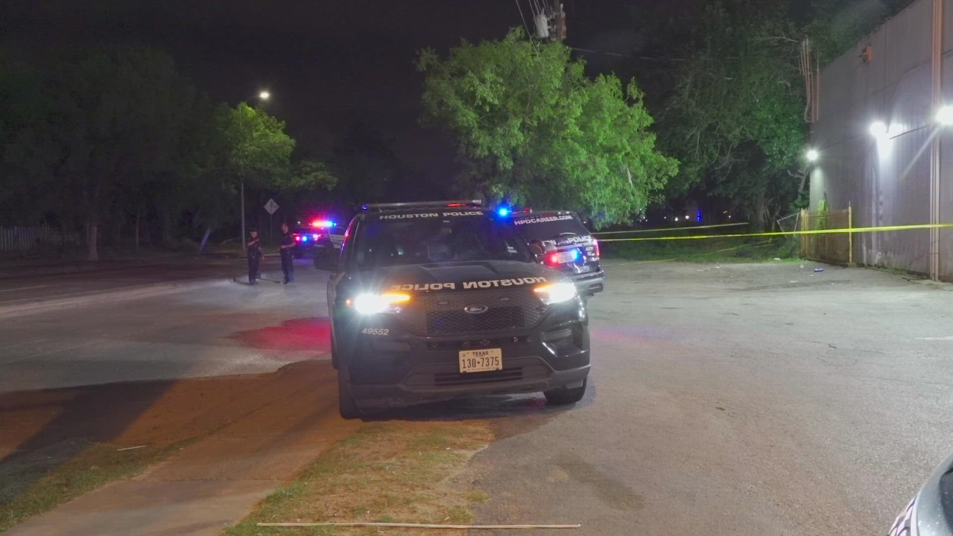 This is raw video from the 7700 block of Jensen Drive where the 14-year-old was shot. Houston police also give an update on what they believe led to the shooting.