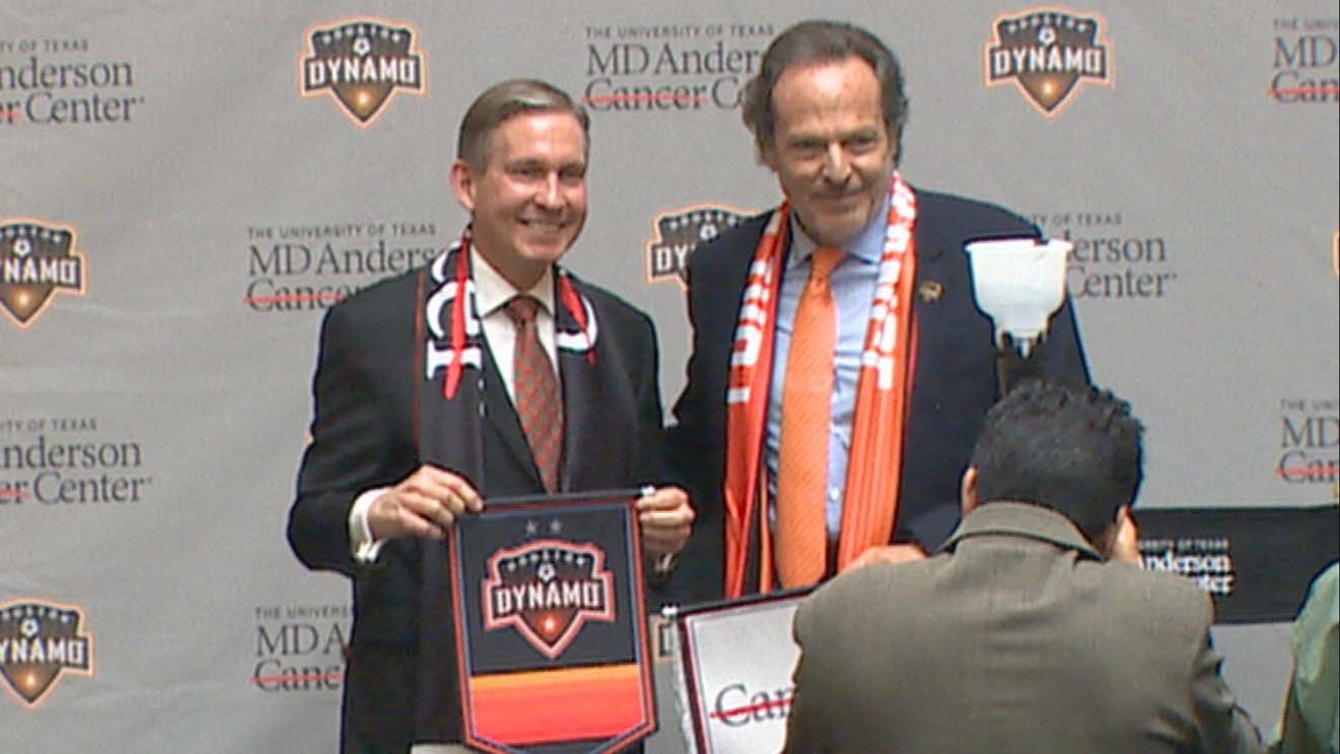 MD Anderson, Dynamo team up to end cancer | khou.com