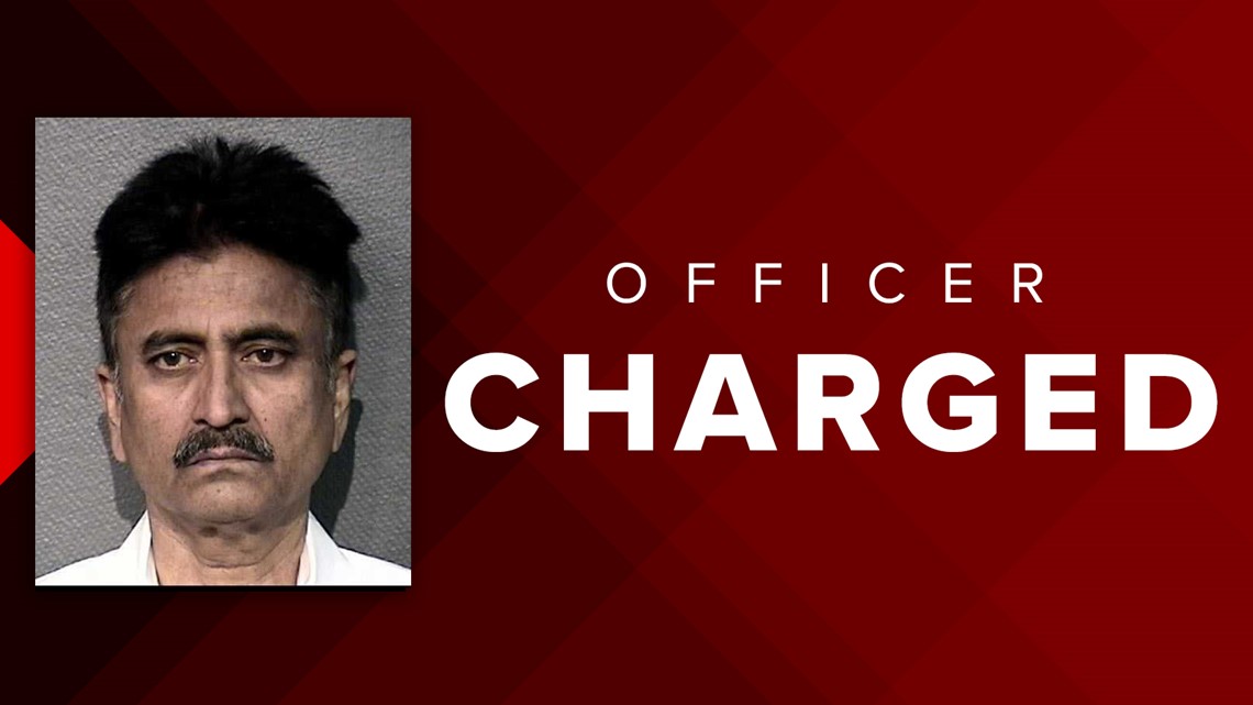 Veteran HPD officer charged with DWI after fiery crash | khou.com